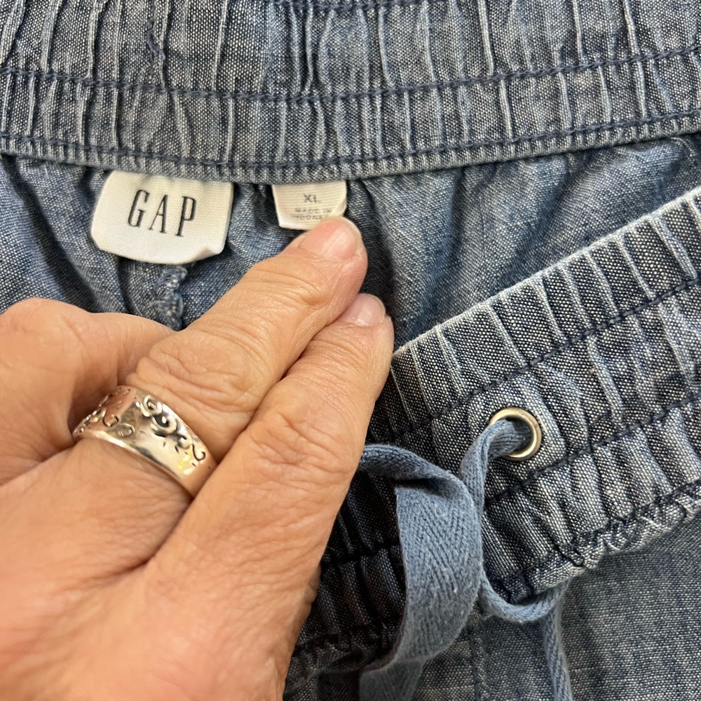 GAP Chambray Blue elastic Drawstring denim shorts xl Shorts - Picture 4 of 8